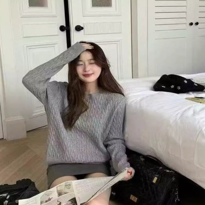 Womens Twist Knit Pullover Sweater