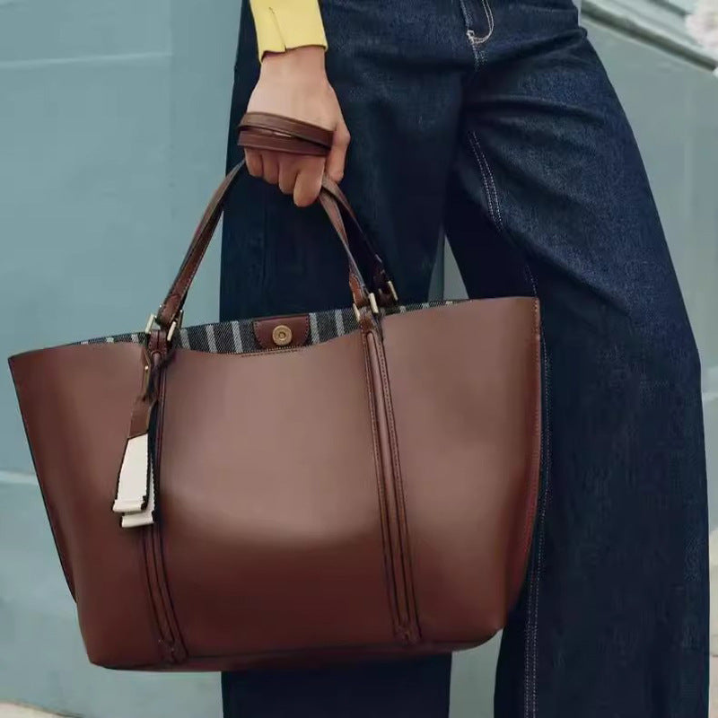 Bolso crossbody de piel vintage bordado