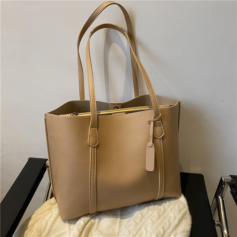 Bolso de mano de cuero suave de gran capacidad