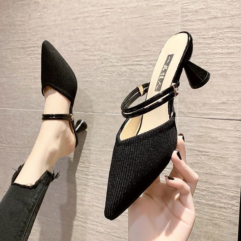 Heightening One-Line Toe Half-Sandals