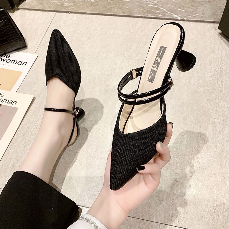 Heightening One-Line Toe Half-Sandals