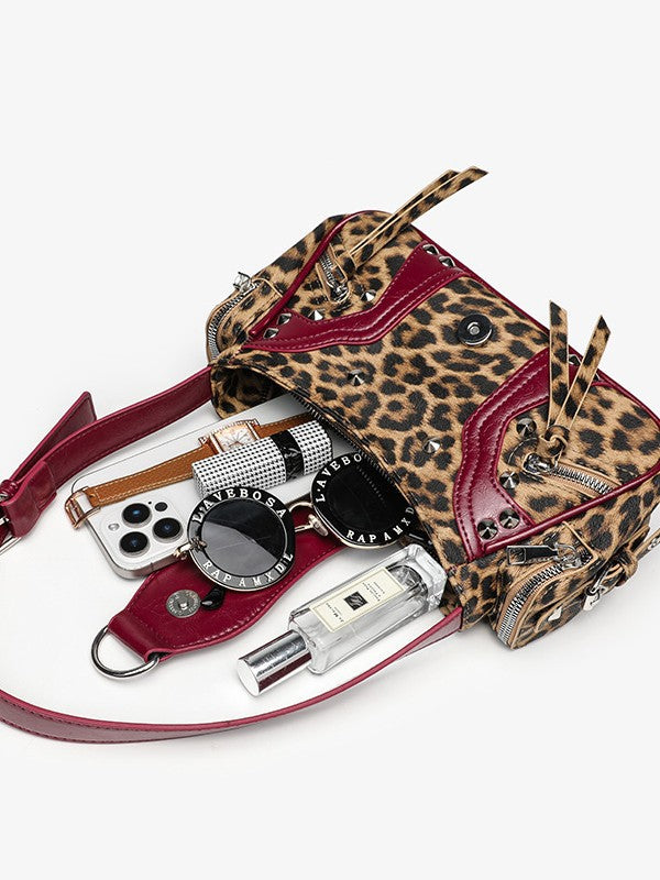 Bolso bandolera de cuero con correa inclinada para mujer