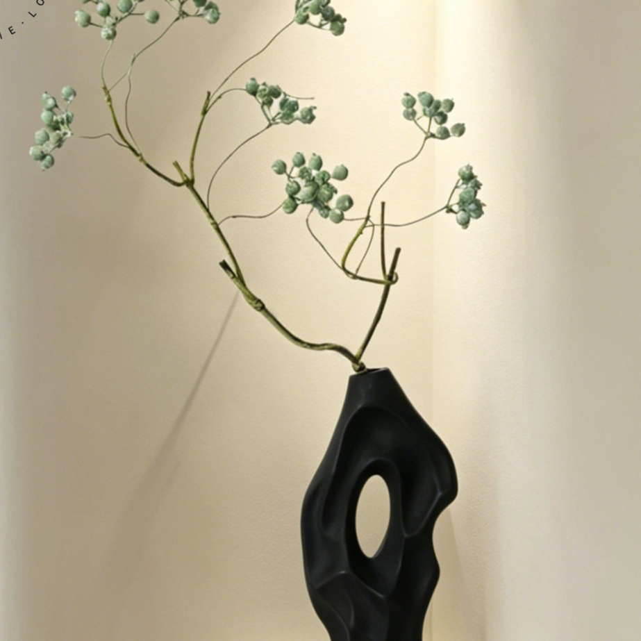 Ceramic vase decoration