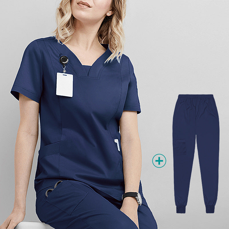 Conjunto de bata de lavado de manos en la sala de operaciones del hospital