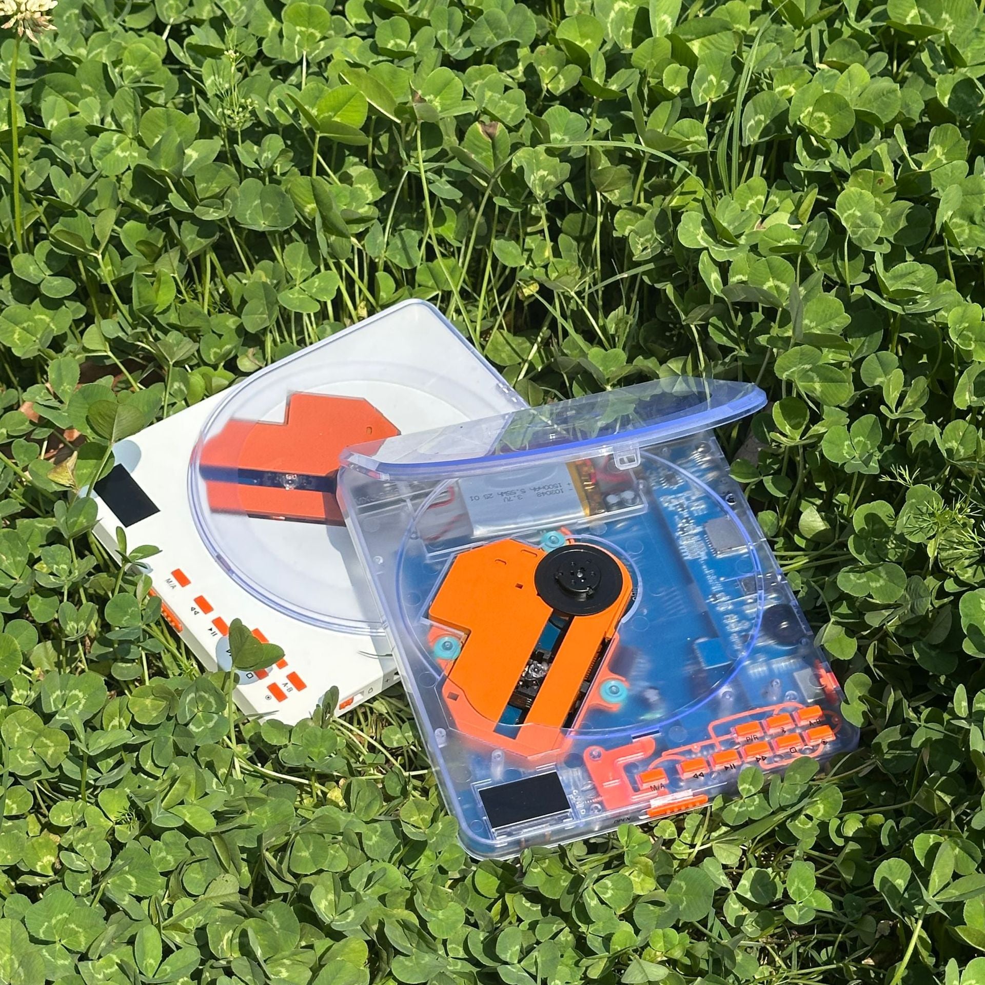 Reproductor de CD portátil con soporte para Bluetooth y tarjeta TF