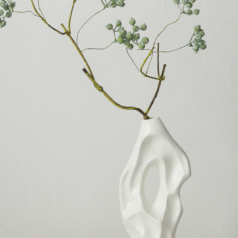 Ceramic vase decoration